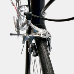 Vélo de course Trek alpha aluminium blanc d'occasion (3x10v), marché des étalagistes de la Riponne à 1005 Lausanne Vaud