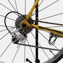 Vélo de course Basso acier jaune d'occasion (2x8v), marché des étalagistes de la Riponne à 1005 Lausanne Vaud