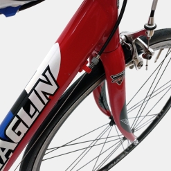 Vélo de course Battaglin aluminium rouge et bleu d'occasion (2x10v), marché des étalagistes de la Riponne à 1005 Lausanne Vaud