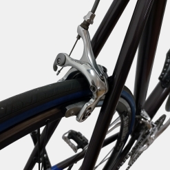 Vélo de course Canyon aluminium noir d'occasion (3x7v), marché des étalagistes de la Riponne à 1005 Lausanne Vaud Romandie