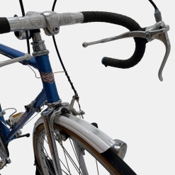 Vélo de course Cilo vintage acier bleu d'occasion (2x5v), marché des étalagistes de la Riponne à 1005 Lausanne Vaud Romandie