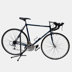 Vélo de course Cilo challenger aluminium turquoise d'occasion (3x6v), marché des étalagistes de la Riponne à 1005 Lausanne Vaud