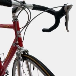 Vélo de course Cilo comp aluminium rouge d'occasion (3x8v), marché des étalagistes de la Riponne à 1005 Lausanne Vaud