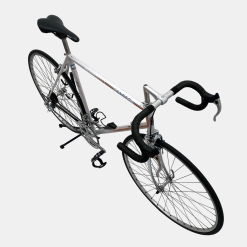 Vélo de course Peugeot acier blanc d'occasion (2x6v), marché des étalagistes de la Riponne à 1005 Lausanne Vaud