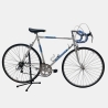 Vélo de course Peugeot acier bleu et blanc d'occasion (2x6v), marché des étalagistes de la Riponne à 1005 Lausanne Vaud