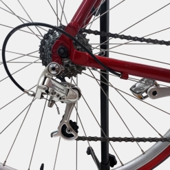 Vélo de course Scott afd aluminium bordeaux d'occasion (3x8v), marché des étalagistes de la Riponne à 1005 Lausanne Vaud