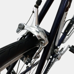Vélo de course Scott afd 302 acier violet foncé d'occasion (2x6v), marché des étalagistes de la Riponne à 1005 Lausanne Vaud