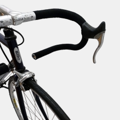 Vélo de course Scott afd 302 acier violet foncé d'occasion (2x6v), marché des étalagistes de la Riponne à 1005 Lausanne Vaud